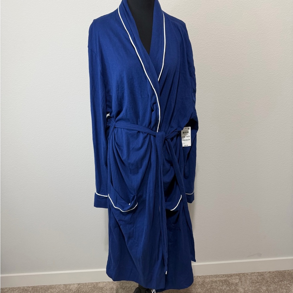NWT INC International Concepts Men's Blue Robe with White Accents